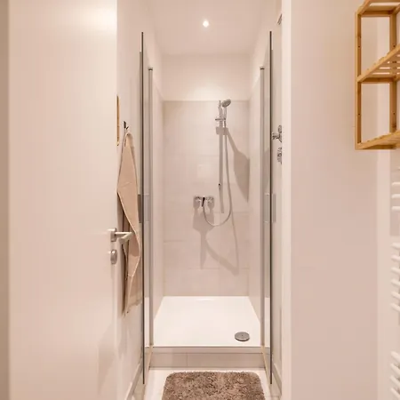 Altstadt-modern-zentral-parkplatz-wlan Apartment Erfurt