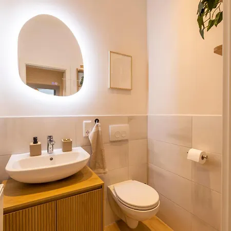 Altstadt-modern-zentral-parkplatz-wlan Apartment *