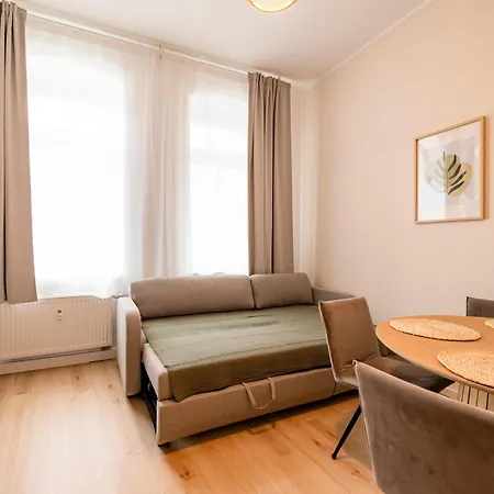 Altstadt-modern-zentral-parkplatz-wlan Apartment